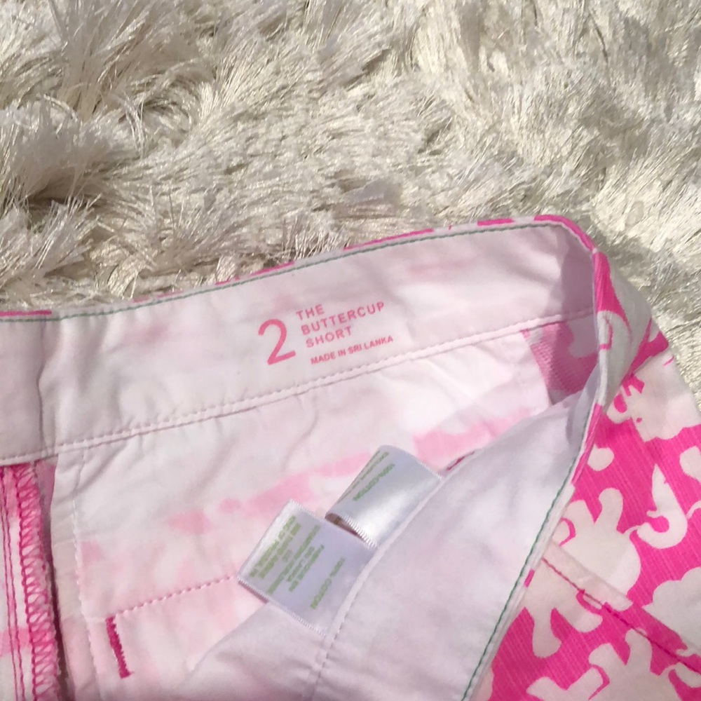 Lilly Pulitzer Tusk in Sun buttercup shorts 🐘 ☀️ - Picture 3 of 7
